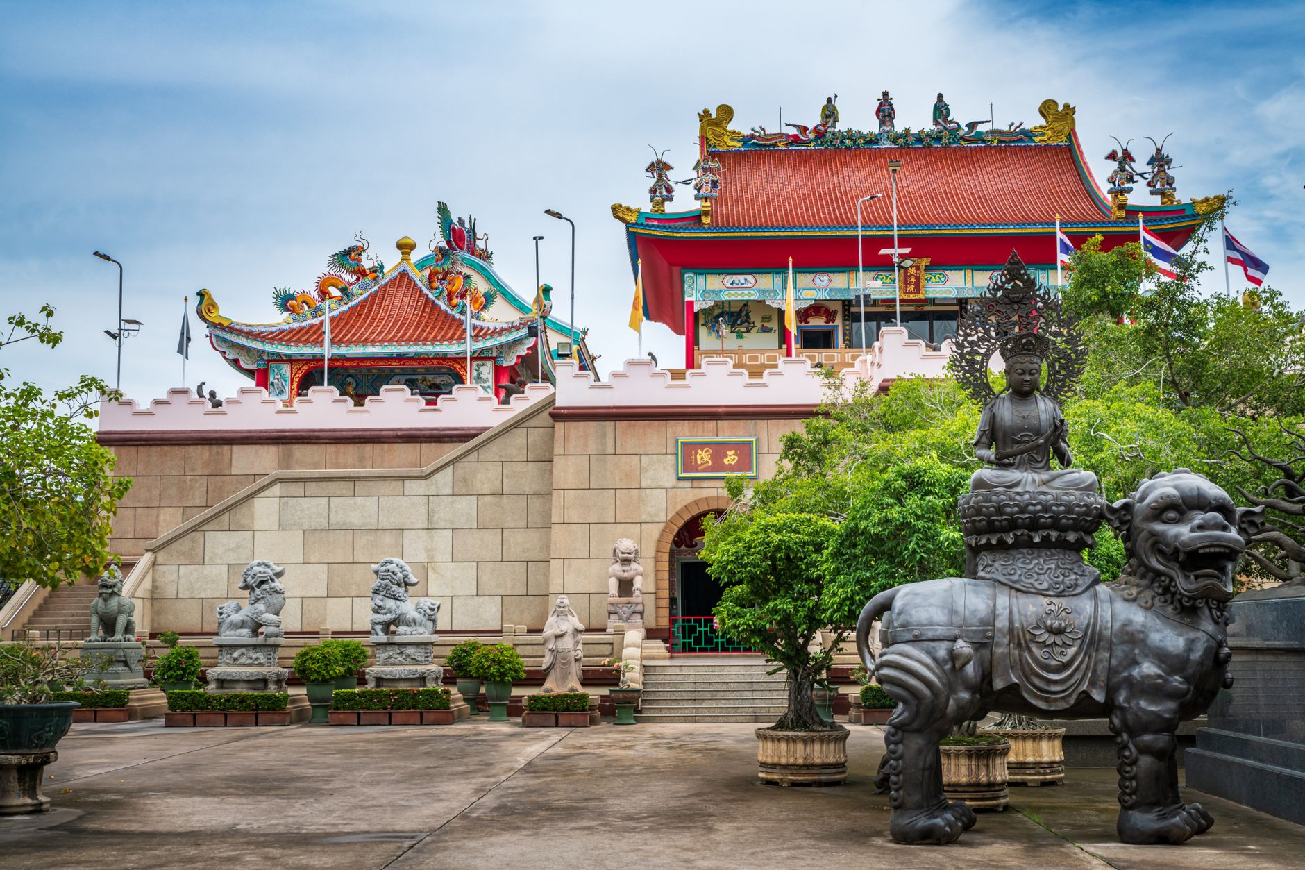 Popular sights in Pattaya Landmarks in Pattaya