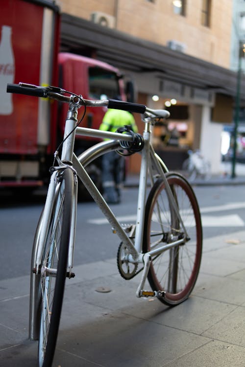 Kostnadsfri bild av Coca Cola, cykel, cykelställ