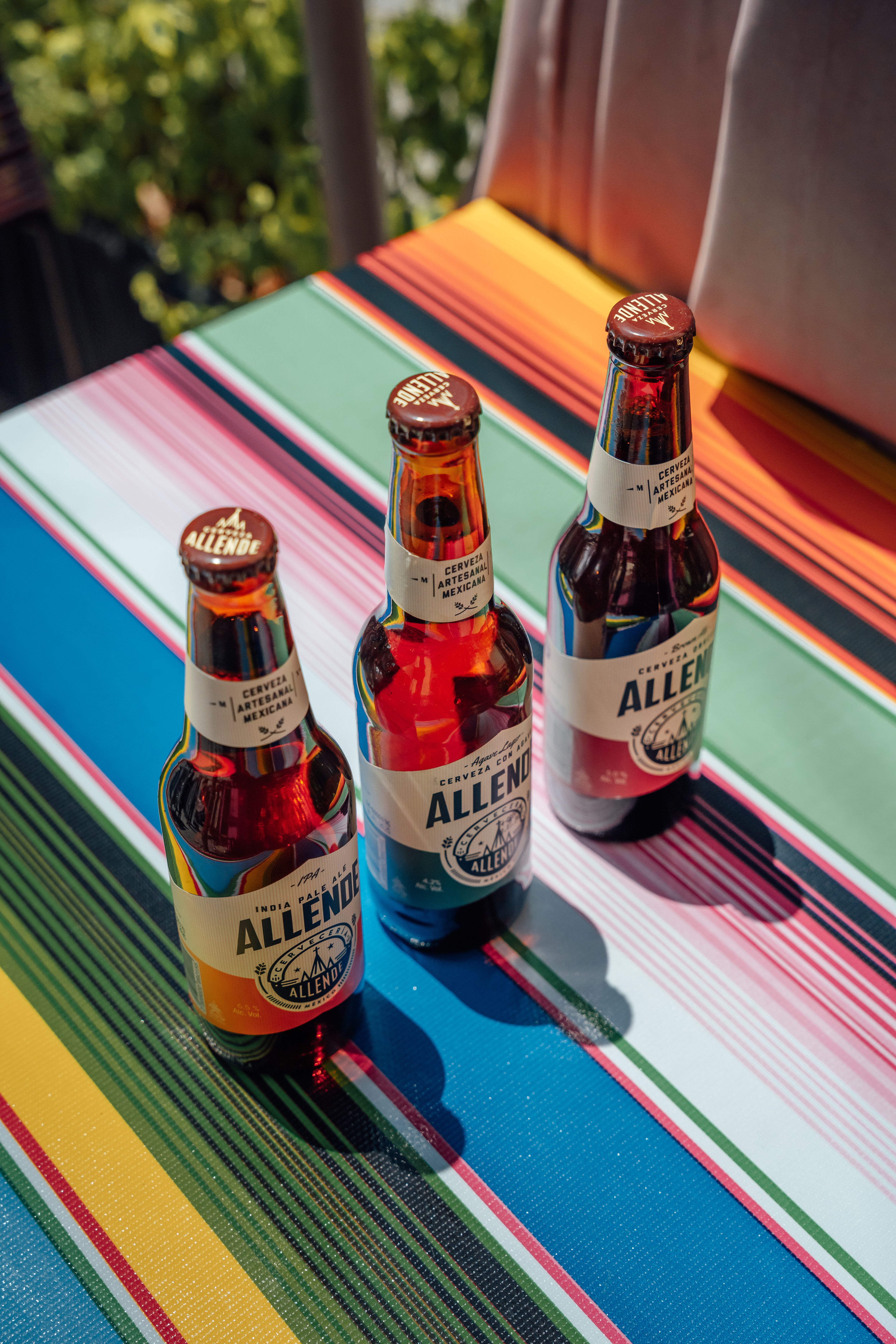 3.000+ Stella Bier Bilder und Fotos