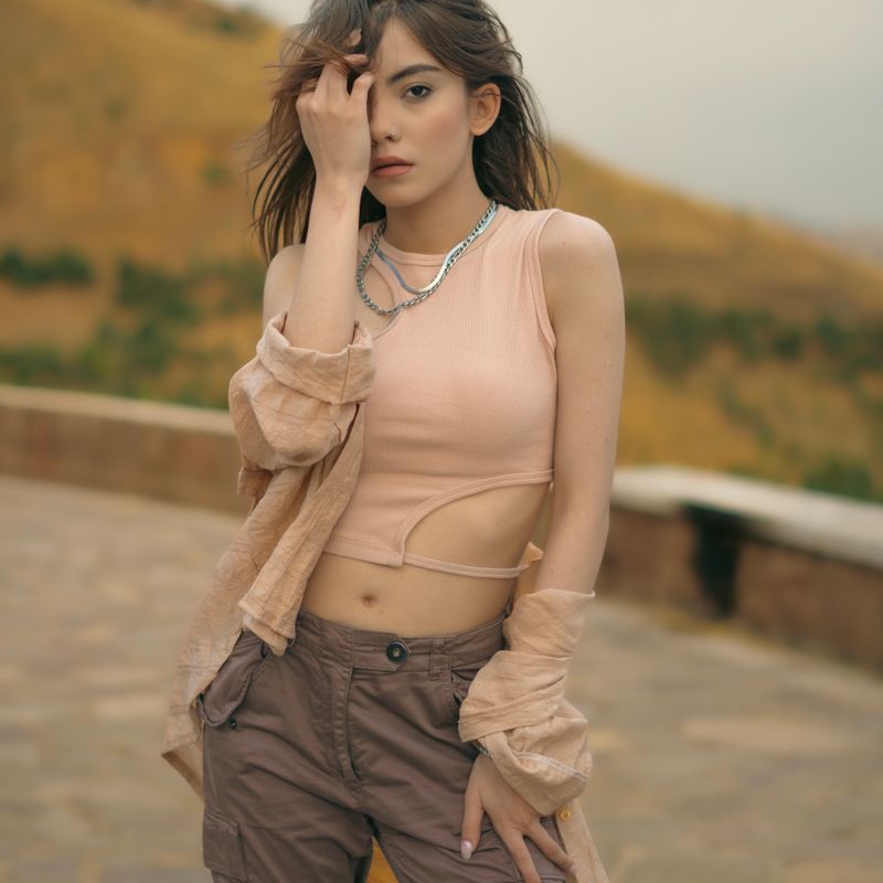 Blusa Canelada Bege Manga Longa