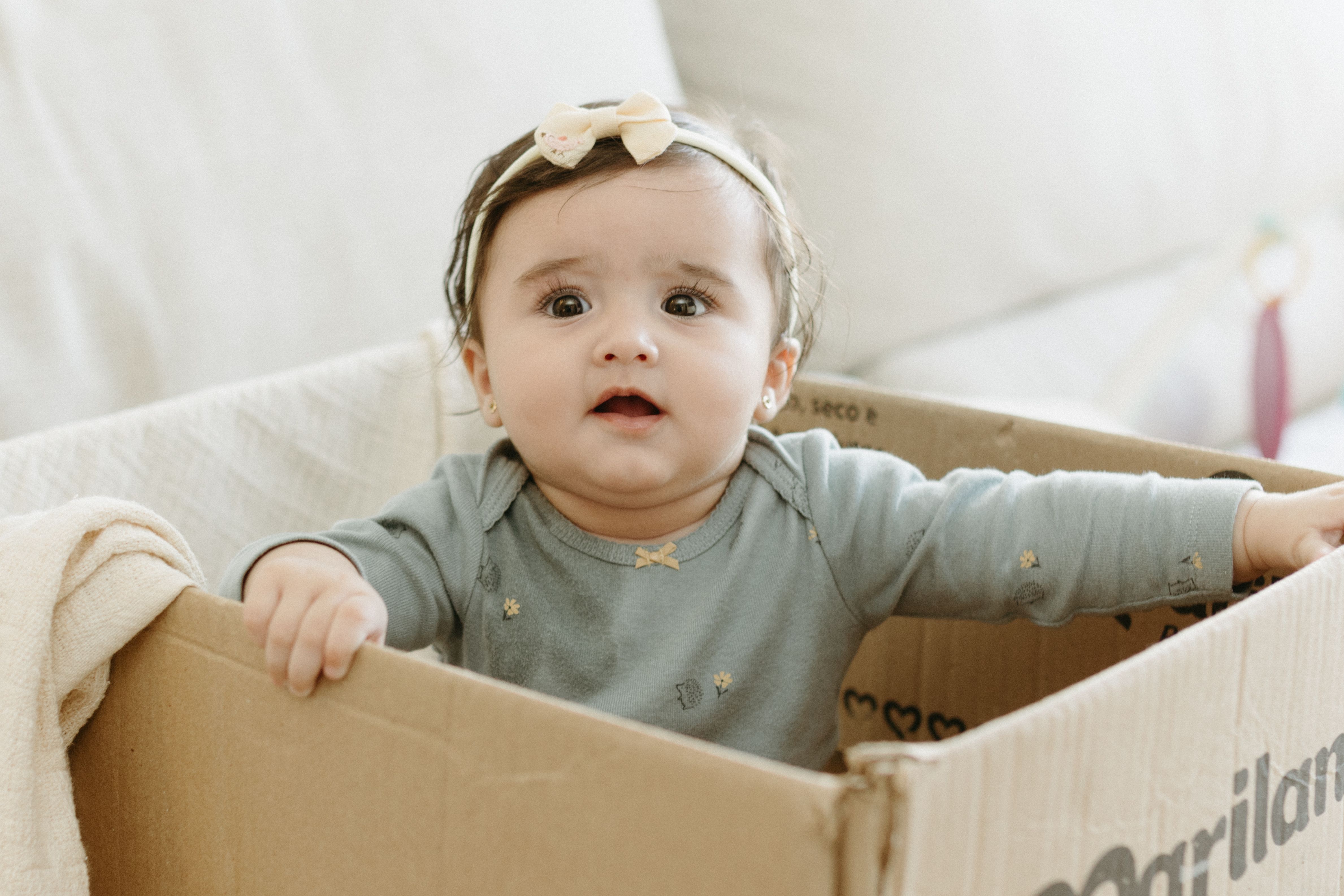Cómo crear una caja de calma para bebés con estímulos suaves