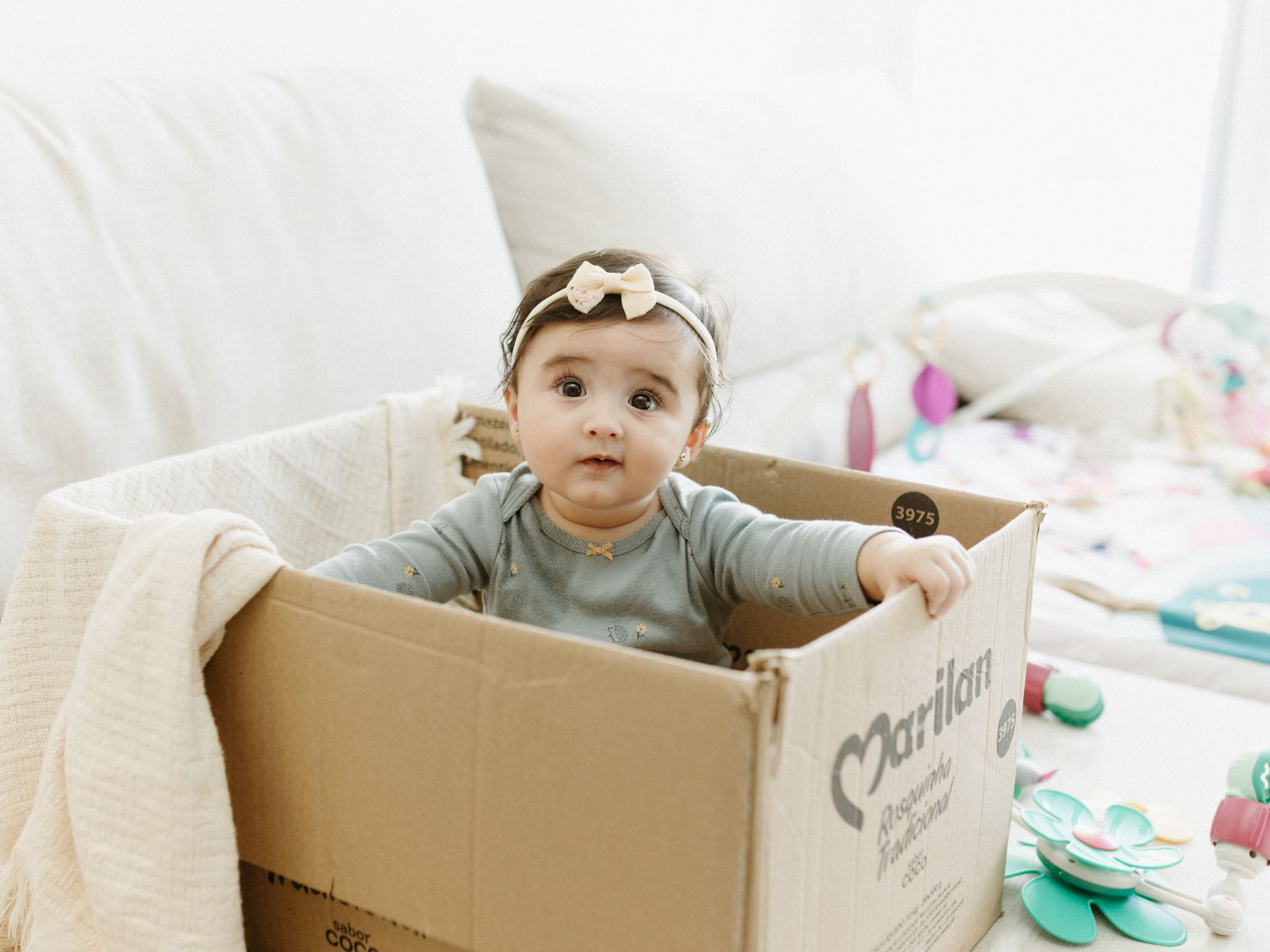 Twechar — professional packers wrapping and boxing belongings