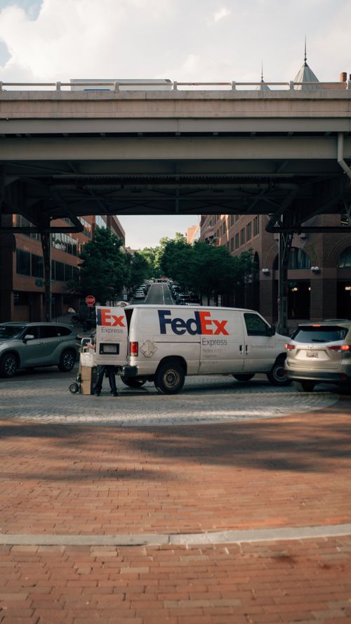 Fedex Photos, Download The BEST Free Fedex Stock Photos & HD Images
