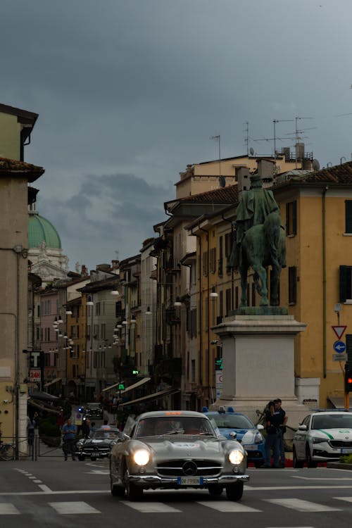 2024, brescia, lüks araba içeren Ücretsiz stok fotoğraf