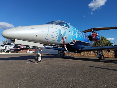 Free Phenom 100 Stock Photo
