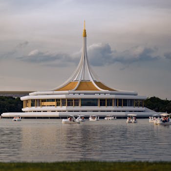 Suan Luang