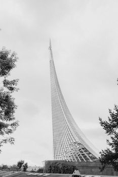 Black and white photo of the Monument to the Conquerors of Space in Moscow, Russia.