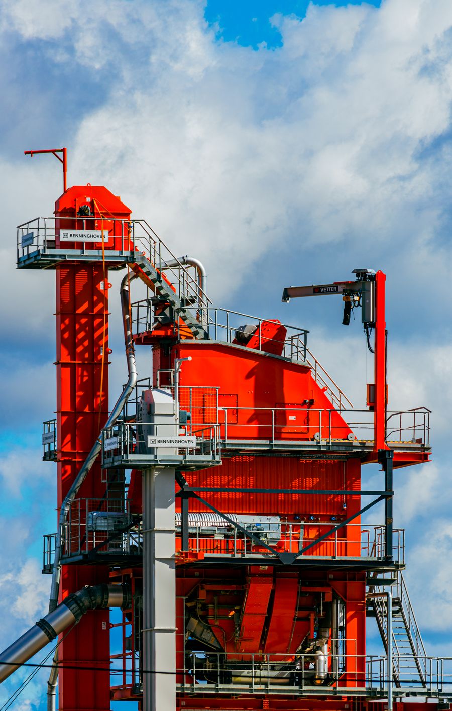 Asphalt mixing plant