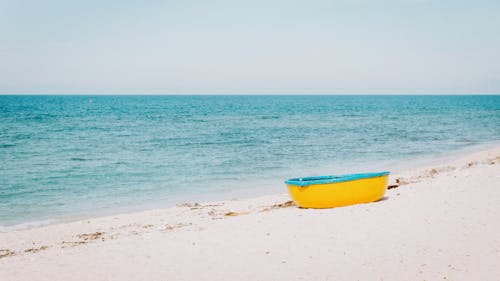 Foto profissional grátis de acima do mar, água, areia