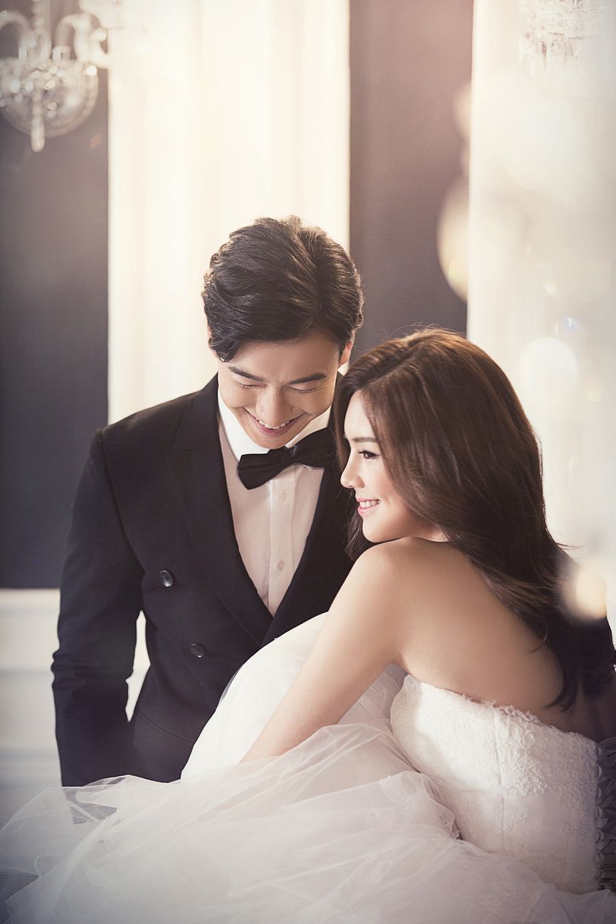 Tampilan website BY Photography — Fotografer Wedding