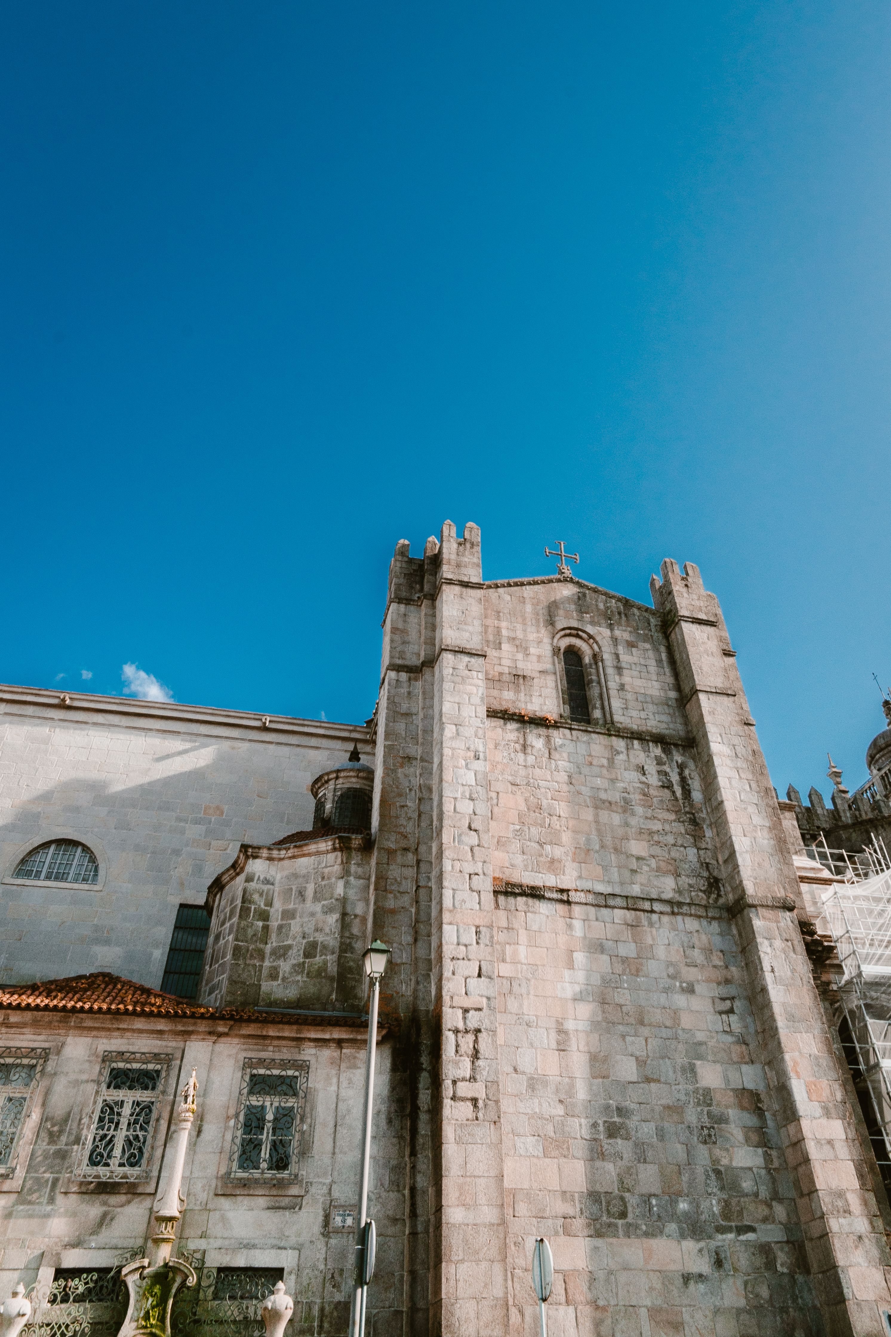 Low Angle Shot of a Church · Free Stock Photo