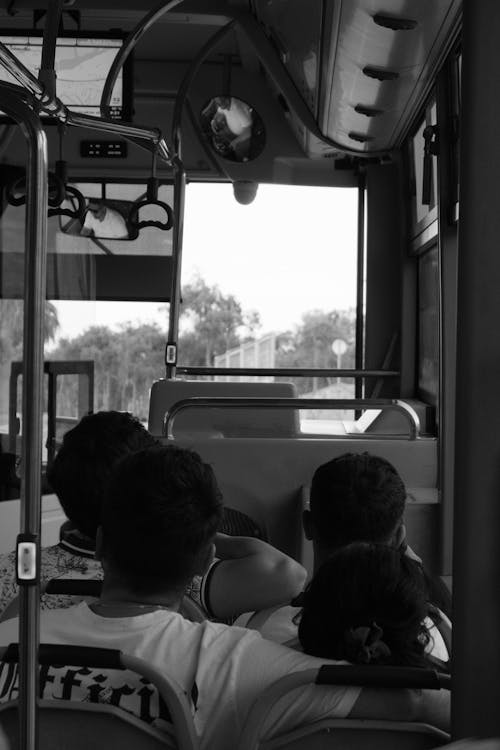 Foto profissional grátis de branco e preto, casal, casal apaixonado