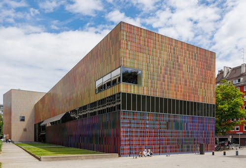 Foto profissional grátis de Alemanha, arquitetura contemporânea, edifícios coloridos