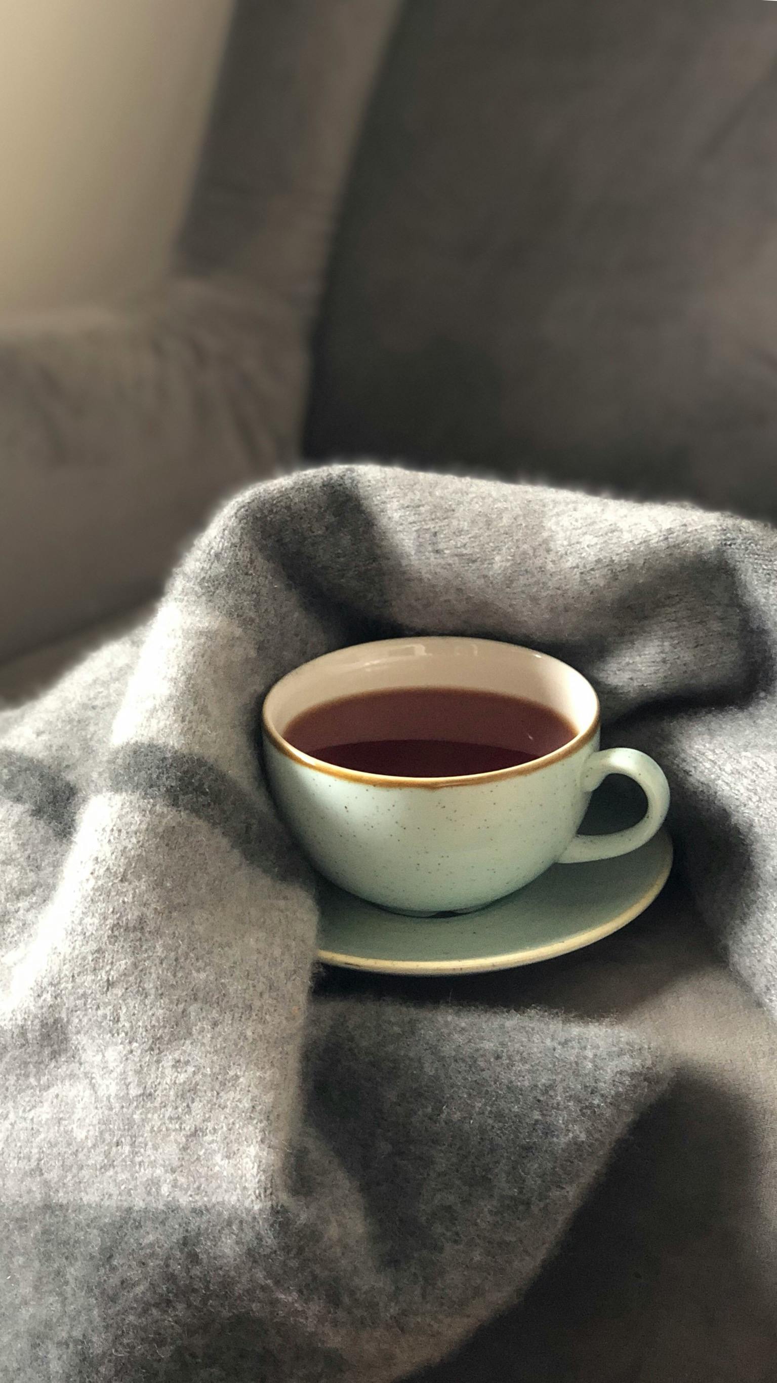 White ceramic teacup filled with liquid, Green tea Hibiscus tea Drink  Indian Independence Day, tea, tea, independence Day, computer Wallpaper png  | PNGWing