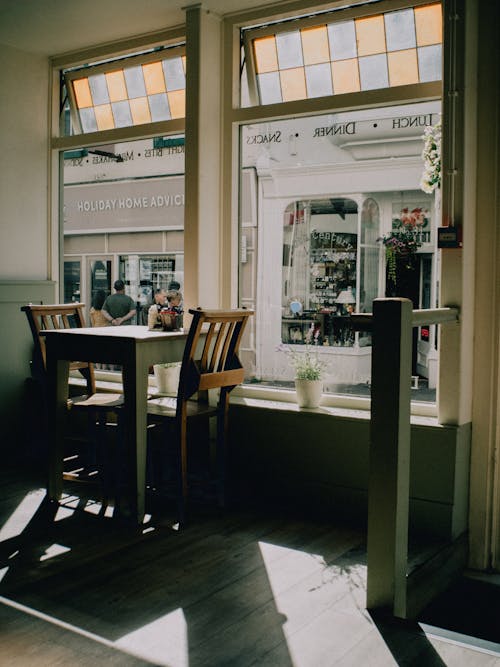 Free stock photo of café, cafe interior, coffee shop Stock Photo