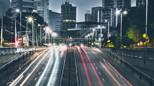 Fotografi Timelapse Lampu Kendaraan