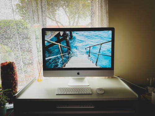 Kostnadsfria Kostnadsfri bild av apple magiska tangentbordet, arbetsplats, arbetsyta Stock foto