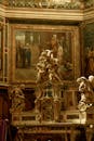 法国波尔多教堂内精美的巴洛克雕塑和绘画