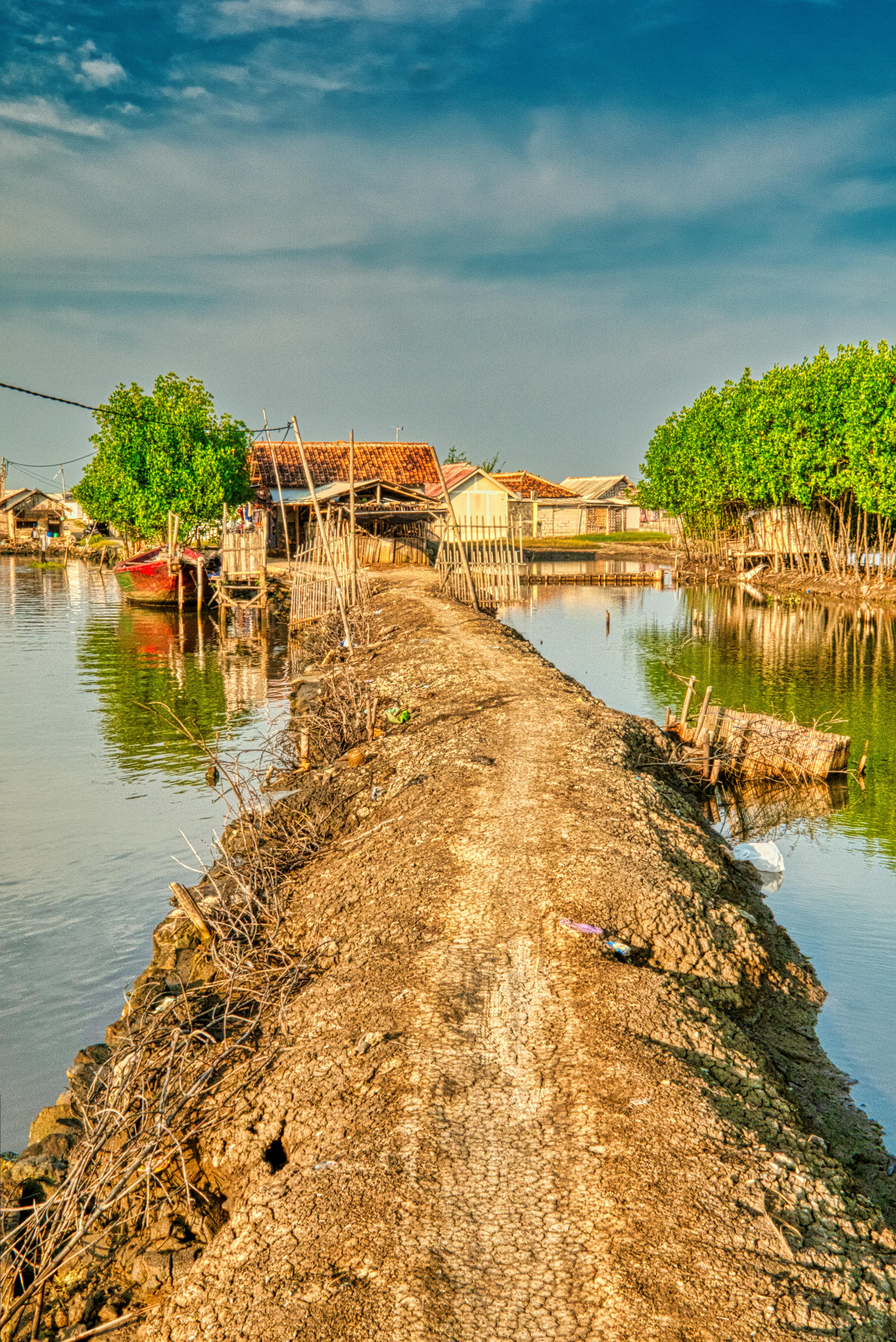 photo of pathway near river