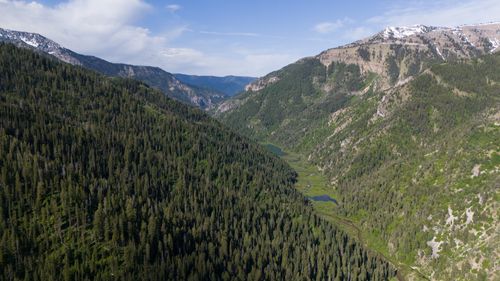 Free Stunning aerial landscape of lush green valley and mountains in Irwin, Idaho. Stock Photo