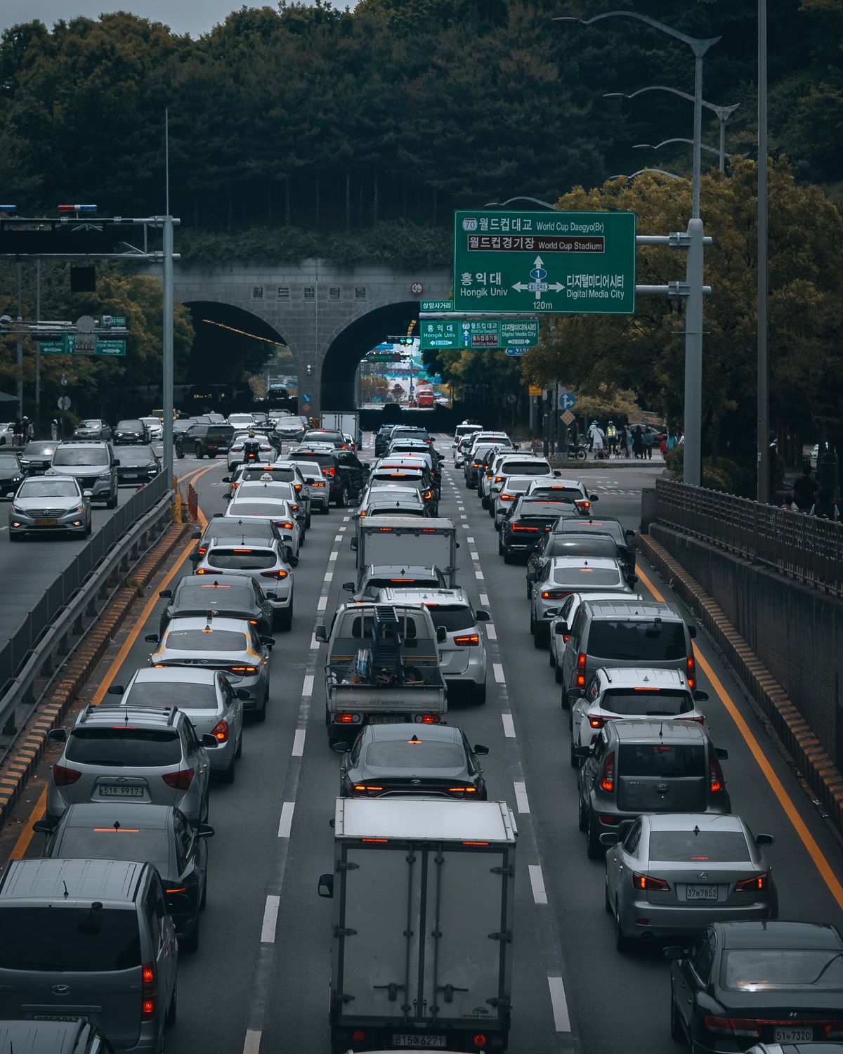 Bumper-to-bumper traffic jam on a Seoul expressway near World Cup Stadium