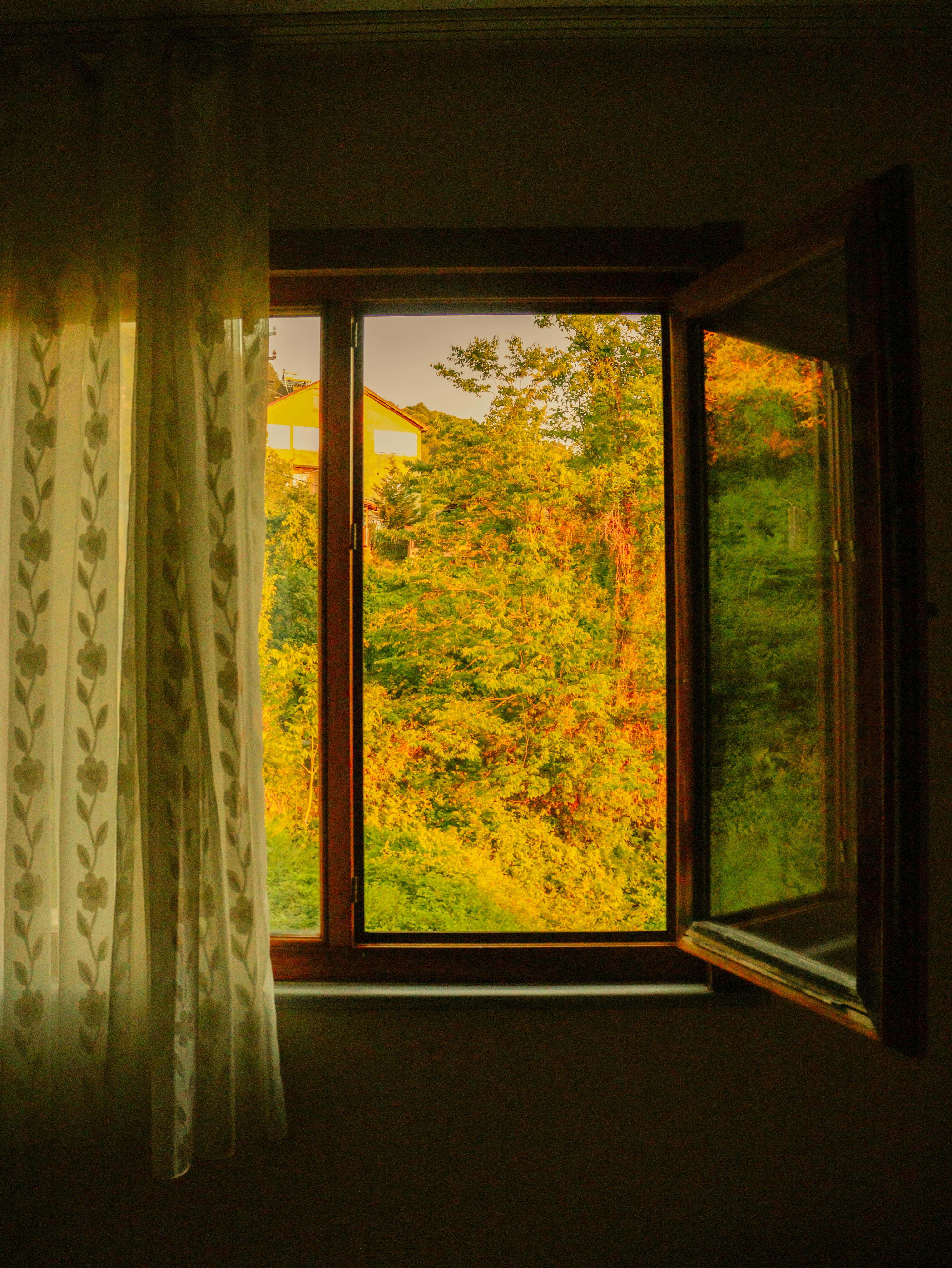 계절에 따른 인테리어 변화 이미지