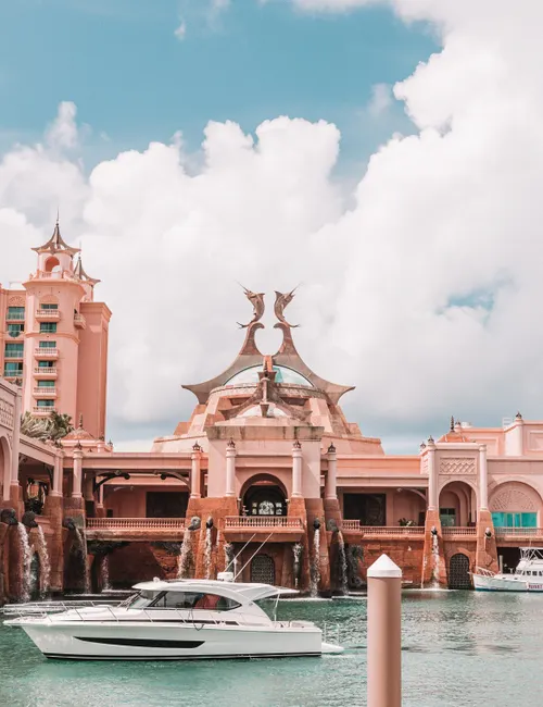 Best Places to Visit in the Bahamas: The Ultimate Island-Hopping Guide