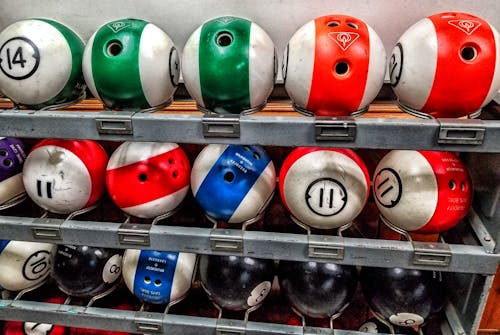 Fotobanka s bezplatnými fotkami na tému bowling, bowlingové gule