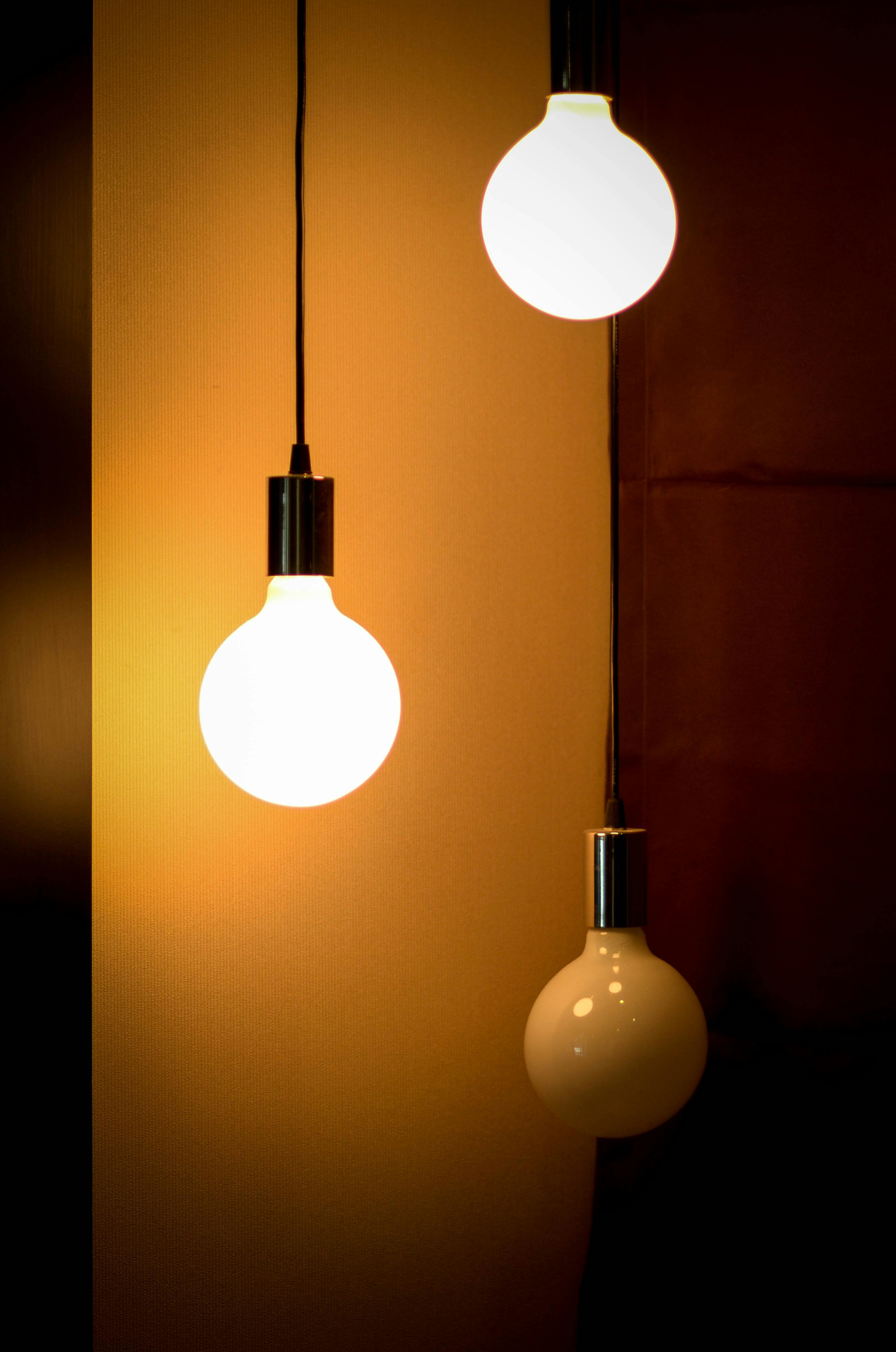 hanging light bulb wallpaper