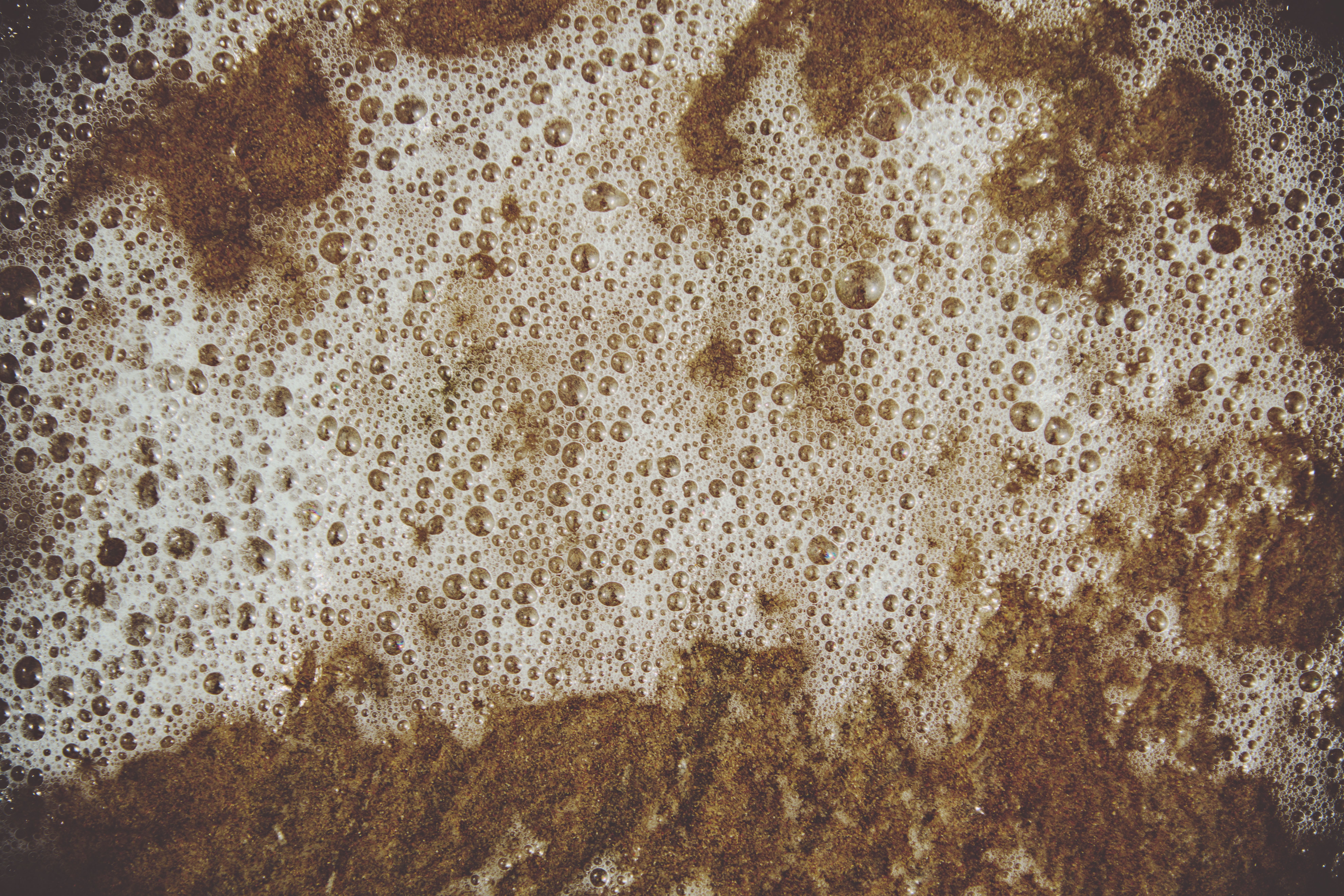 Soap; organic surface-active preparations used as soap, skin washing, in bars, cakes, moulded pieces, shapes, liquid or cream, containing soap or not; for retail, paper, wadding, felt and nonwovens, impregnated, coated or covered with soap or detergent