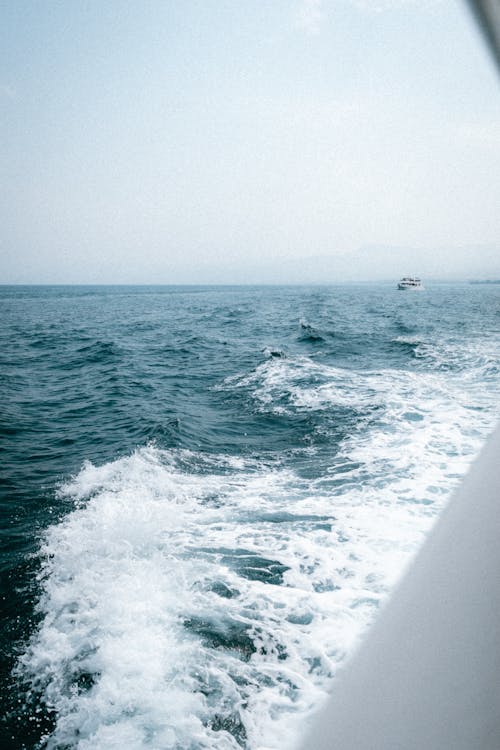 Fotobanka s bezplatnými fotkami na tému Cyprus, modrý oceán, oceánskych vĺn