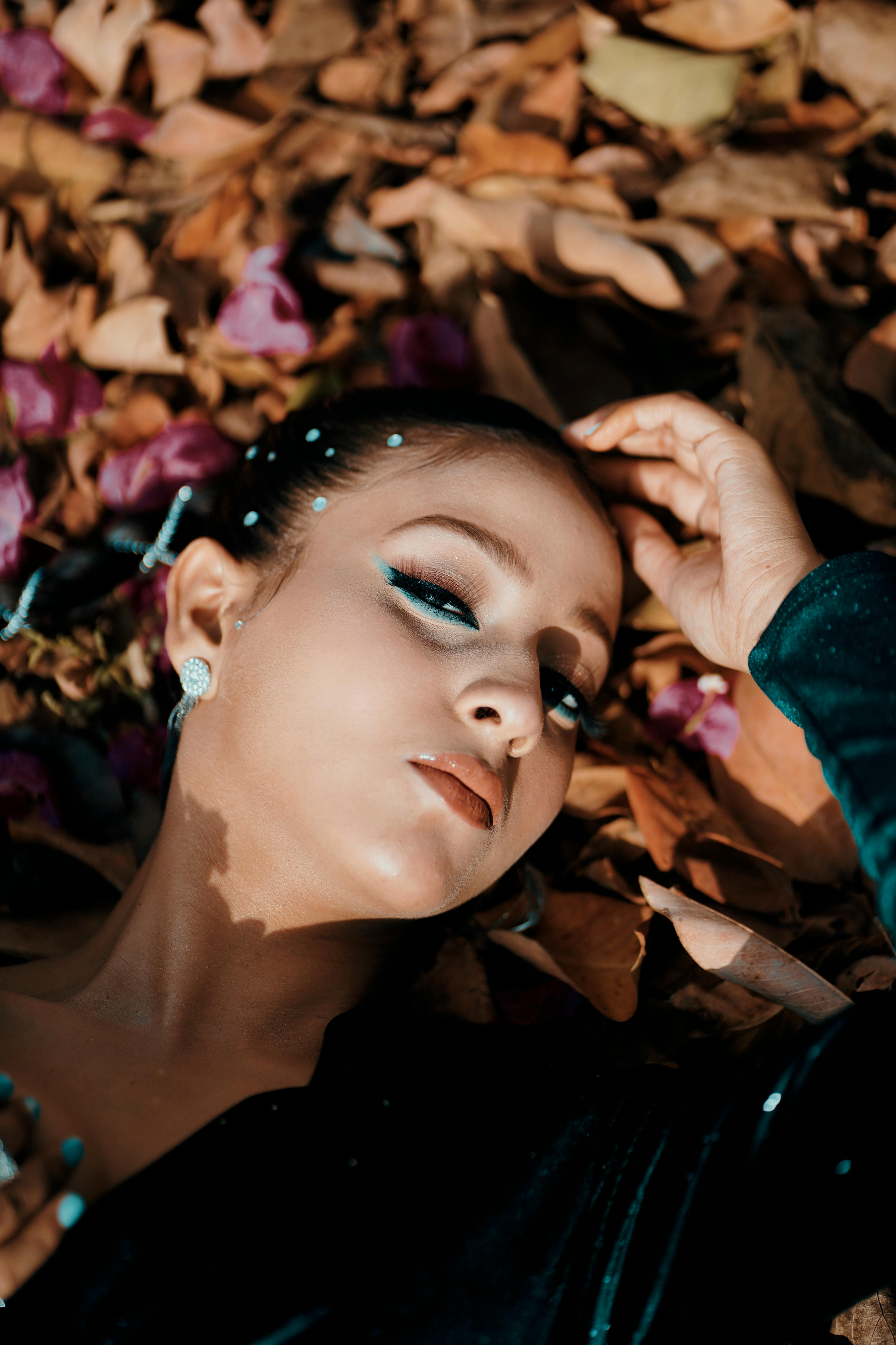 Case Studies: Iconic IT Logo Designs