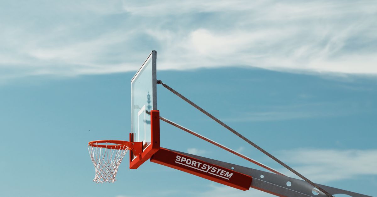 Les Accessoires Indispensables pour Jouer au Basketball