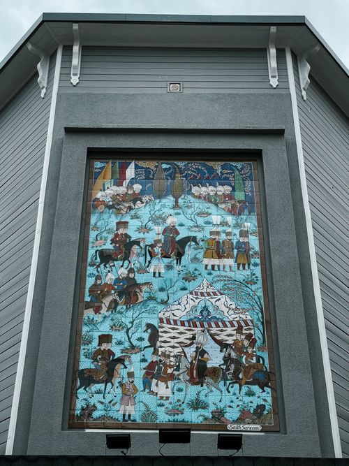 Free A vibrant mural depicting Ottoman history on a city building in Istanbul, Turkey. Stock Photo