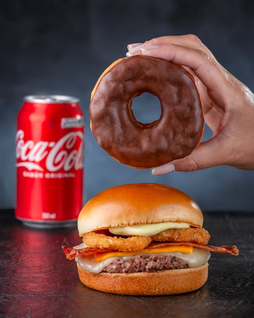 Základová fotografie zdarma na téma burger, chleba, cola