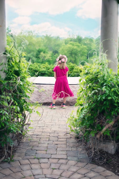 Free Girl in Pink Dress Stock Photo