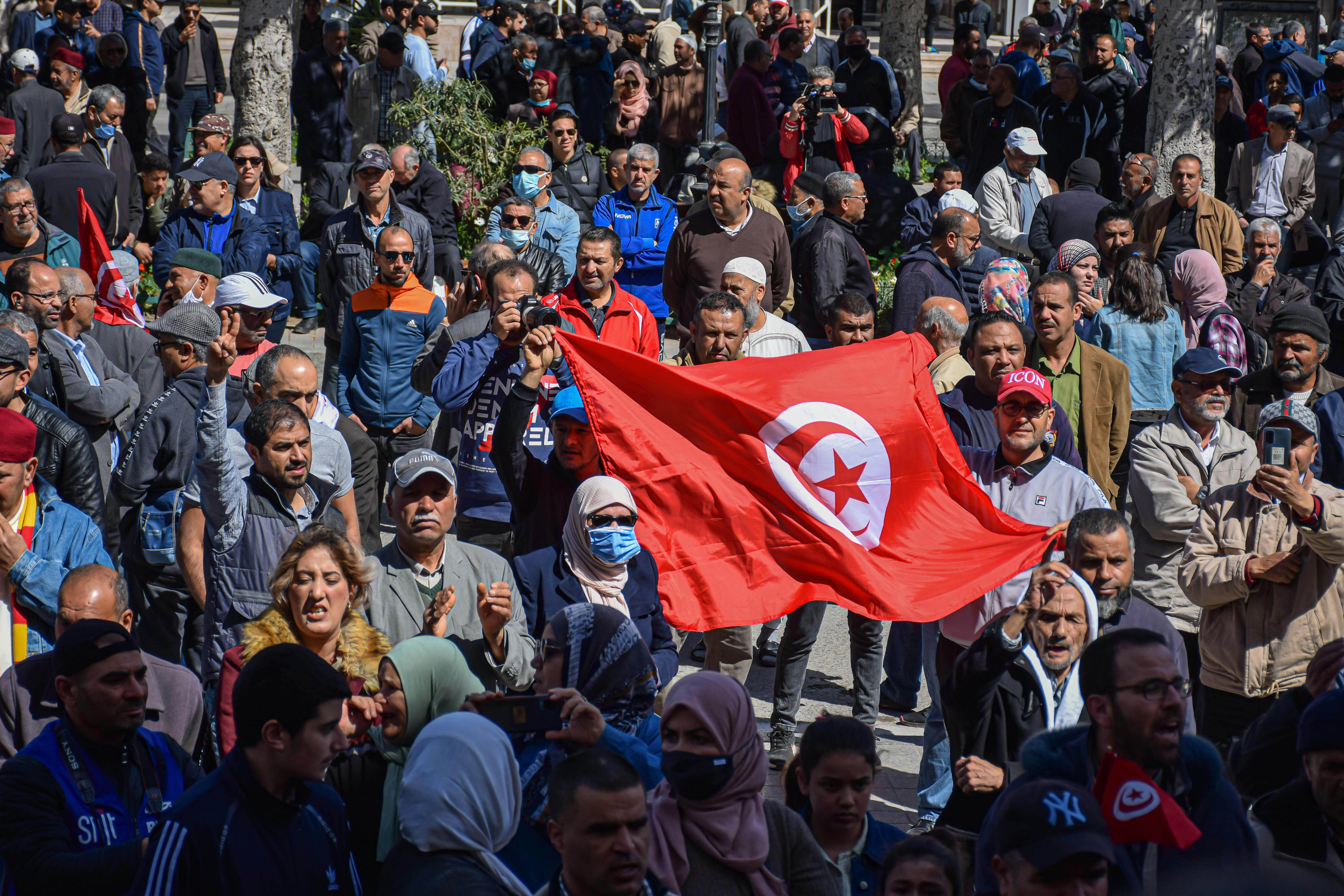 Global volatility, rising energy prices to worsen Tunisia’s