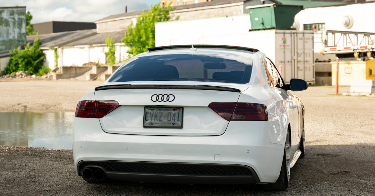 Профессиональные студийные фотографии автомобилей