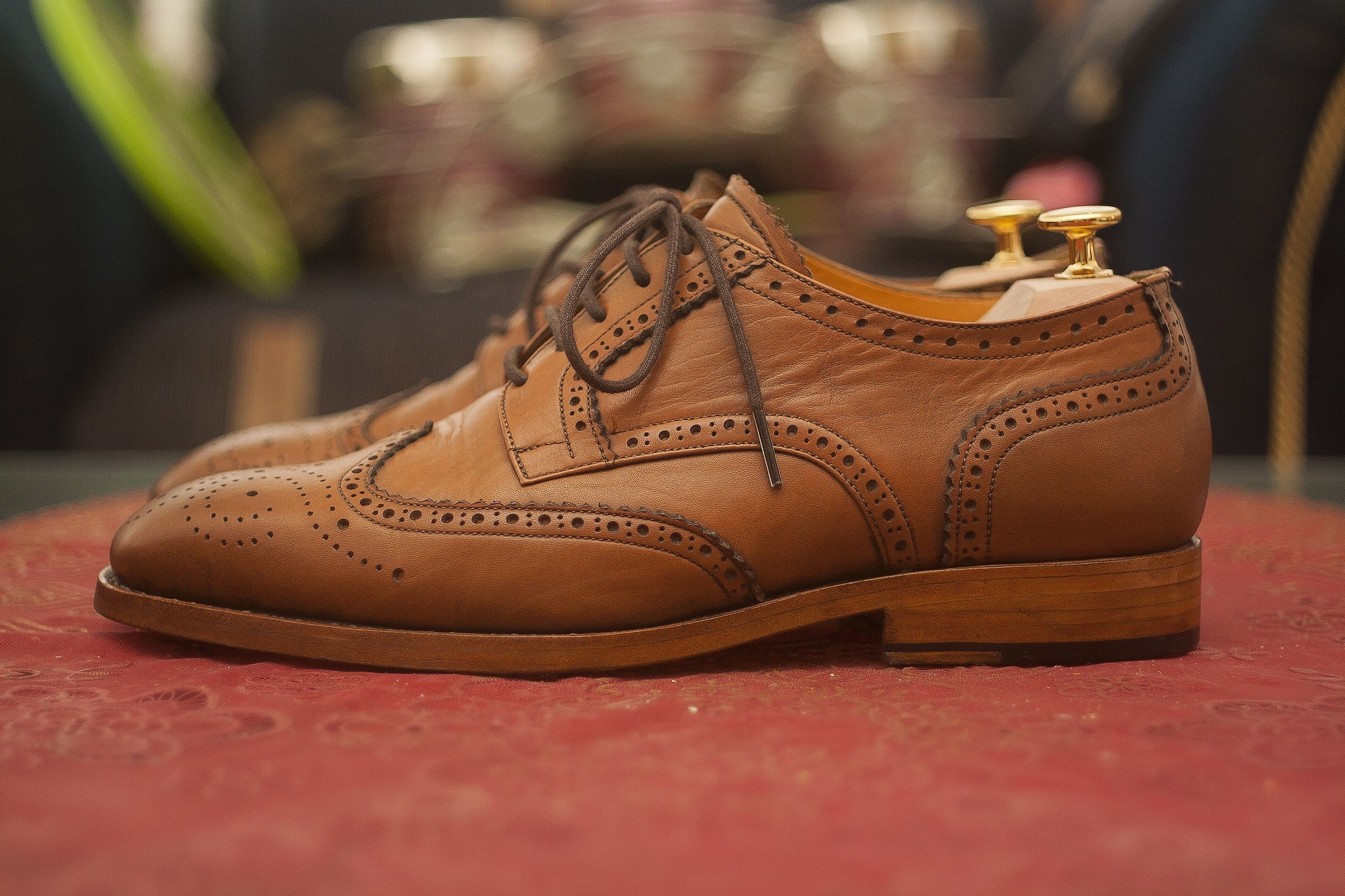 Brown brogue Oxford shoes