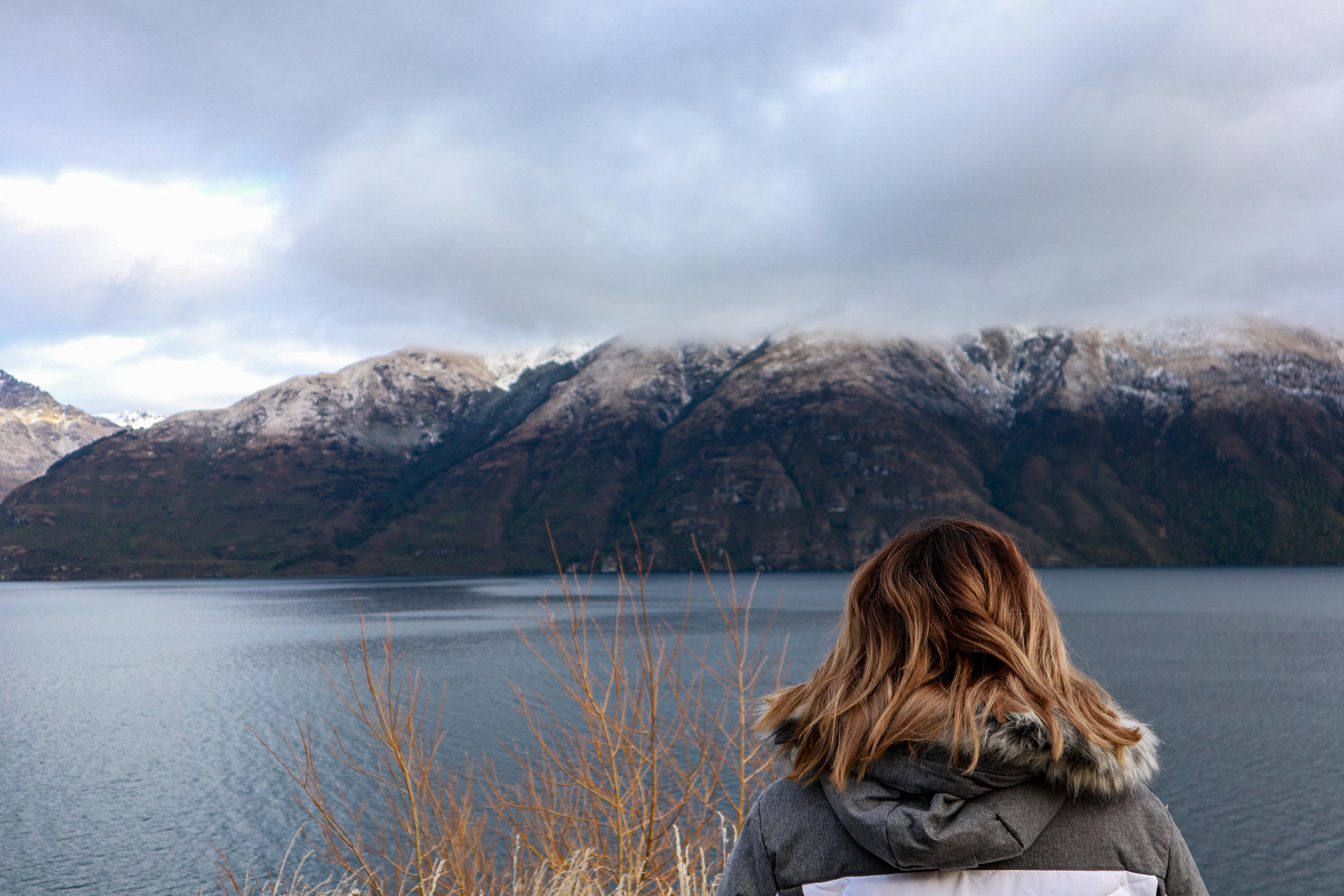 A travel guide to New Zealand: Cost, culture and more tips for visiting the country — Photo by Elaine Carstens on Pexels