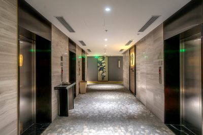 Hotel lobby interior — photo by Quang Nguyen Vinh on Pexels