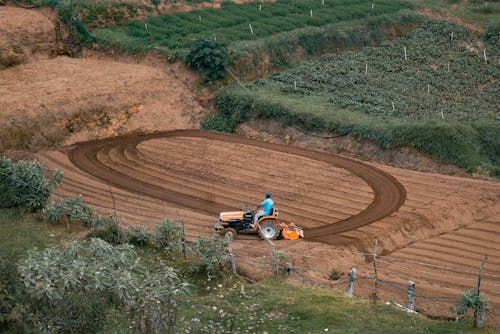 Foto stok gratis agrikultura, bajak, bukit