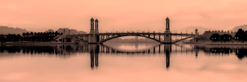 Gratis arkivbilde med arkitektur, bro, daggry Arkivbilde