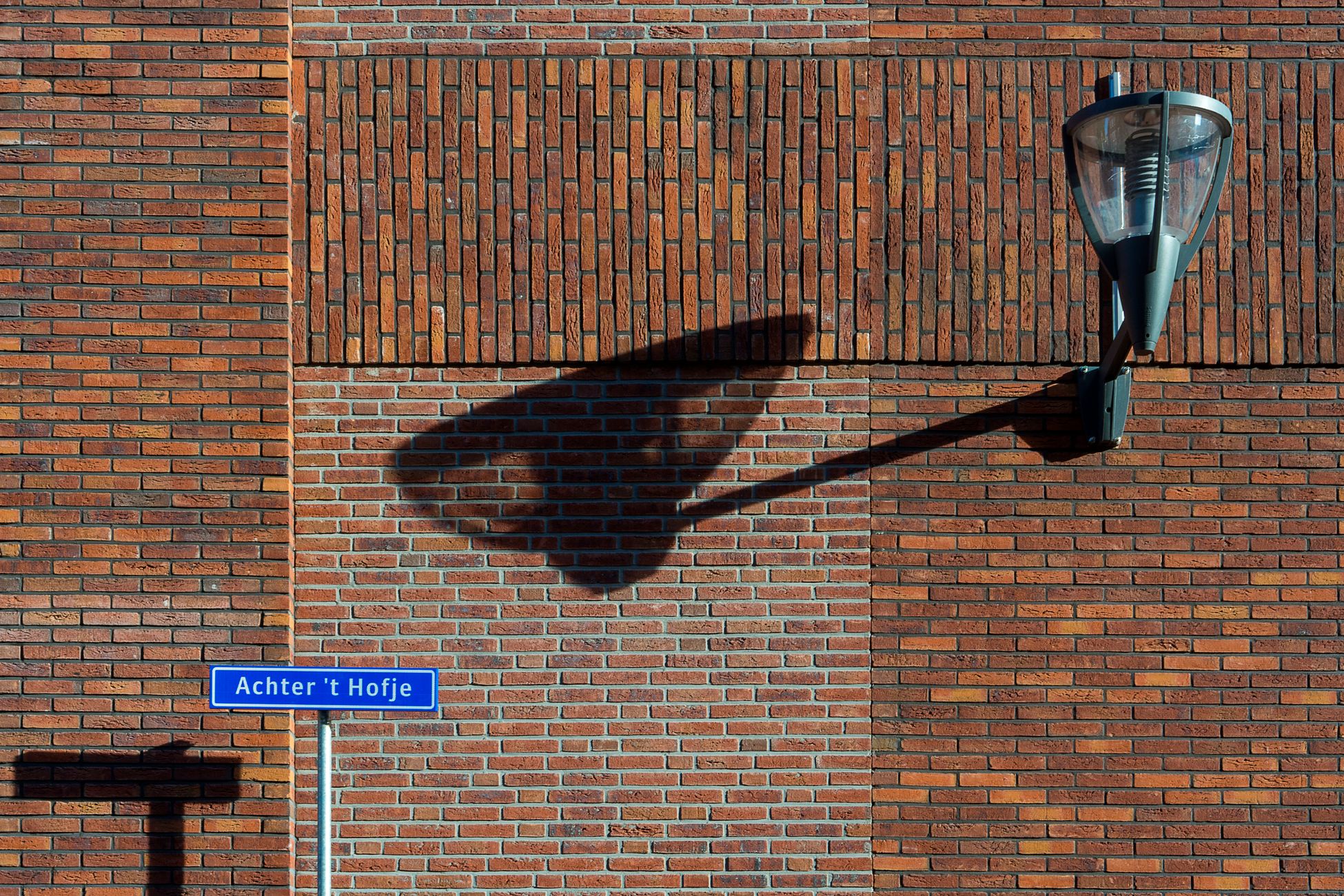 Straatverlichting Assendelft nog steeds uit na mogelijke blikseminslag