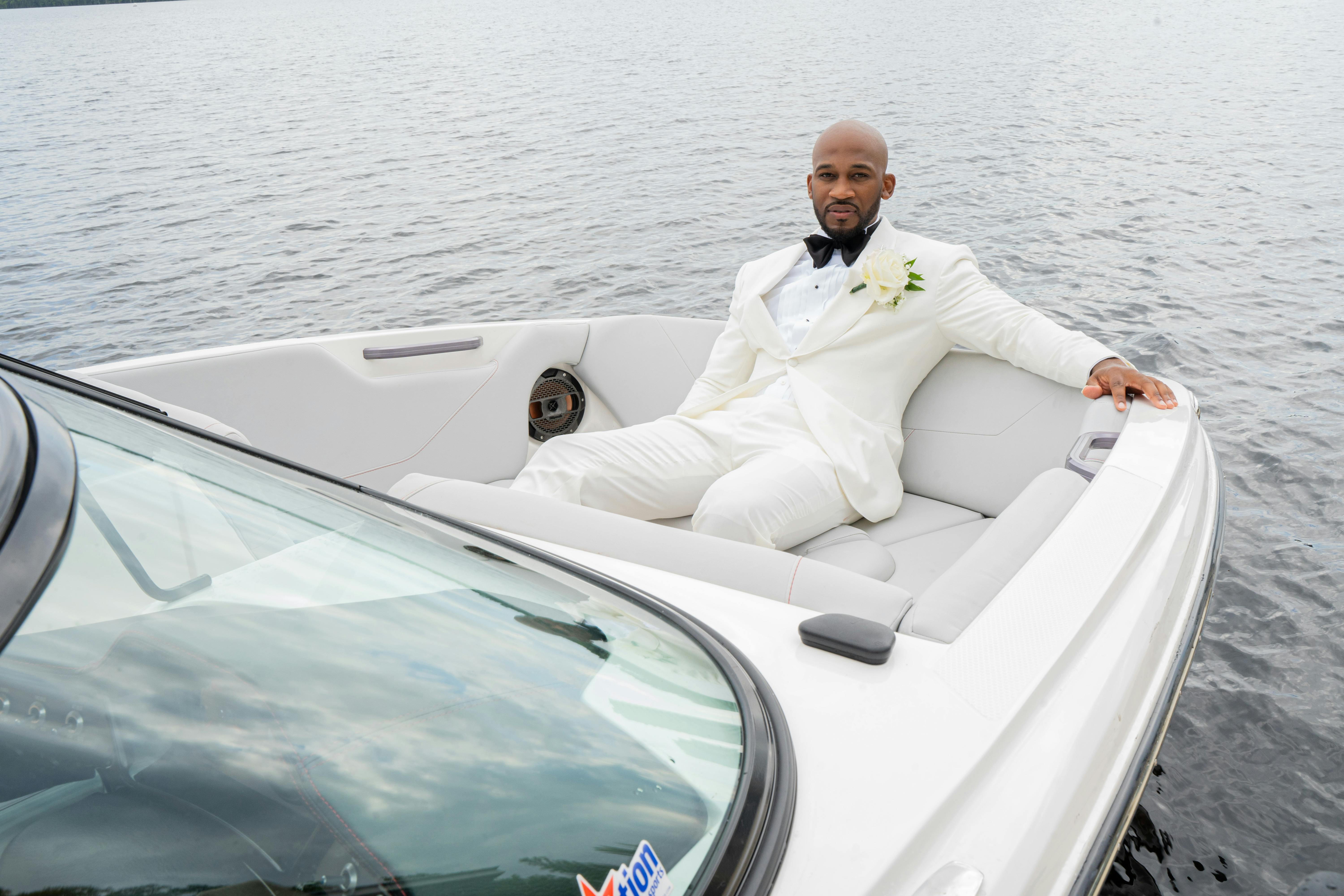 Luxury and Comfort with Wedding Transportation in Lake Tomahawk, Wisconsin