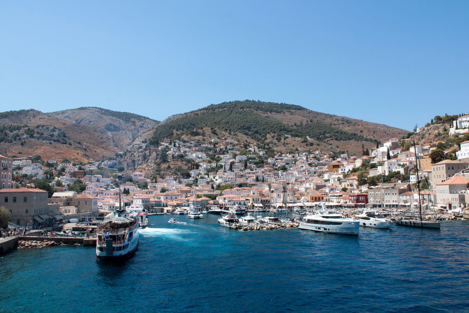 The harbour of Hydra town