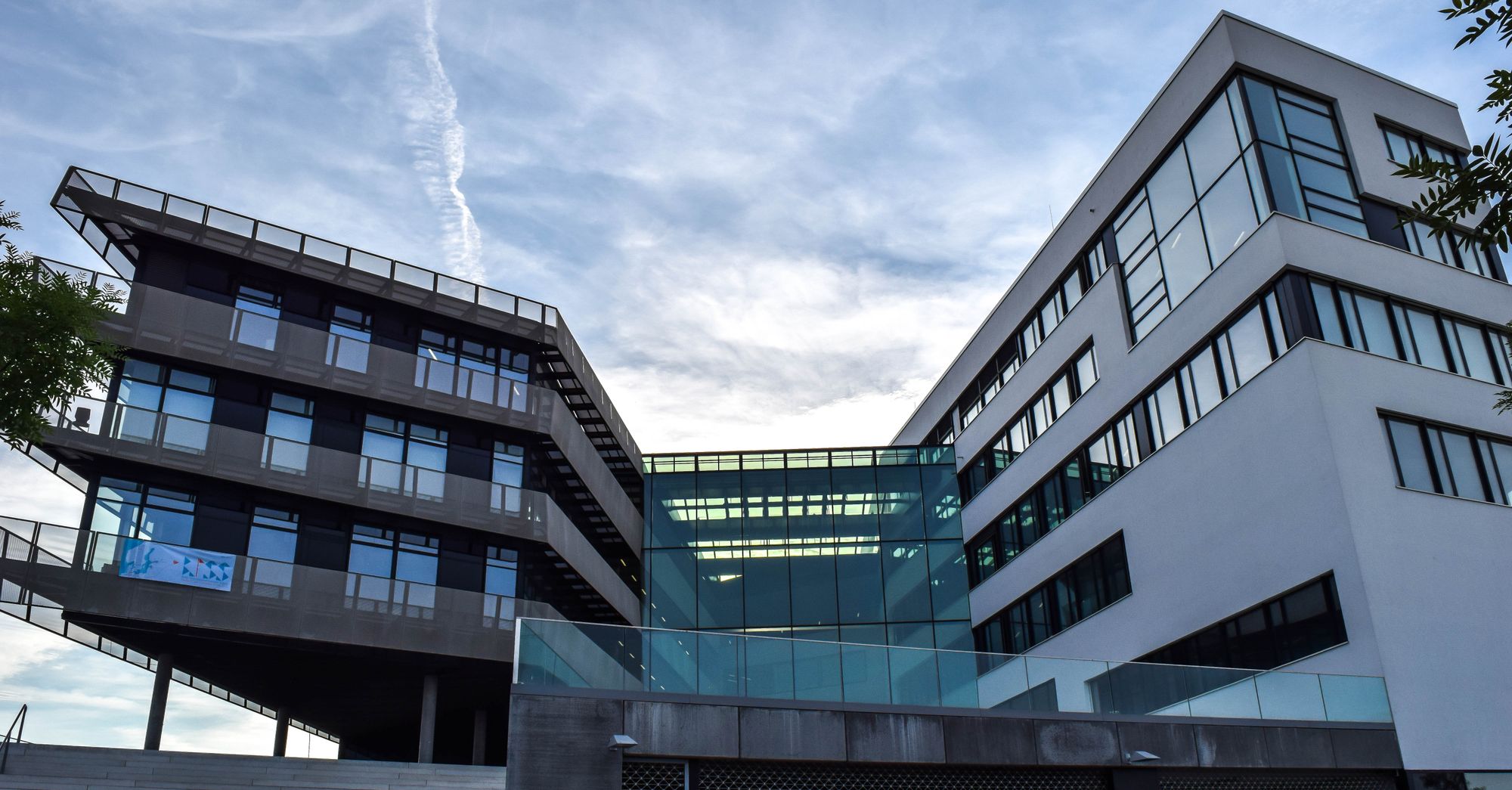 Argenx's Vyvgart Franchise Offers 23% Upside; Four Studies Coming