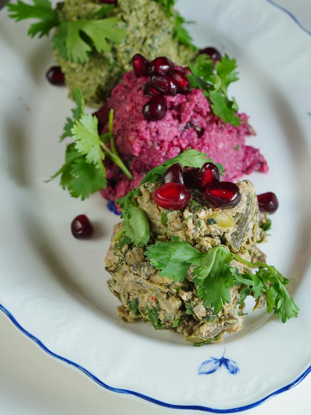 Beet Pkhali