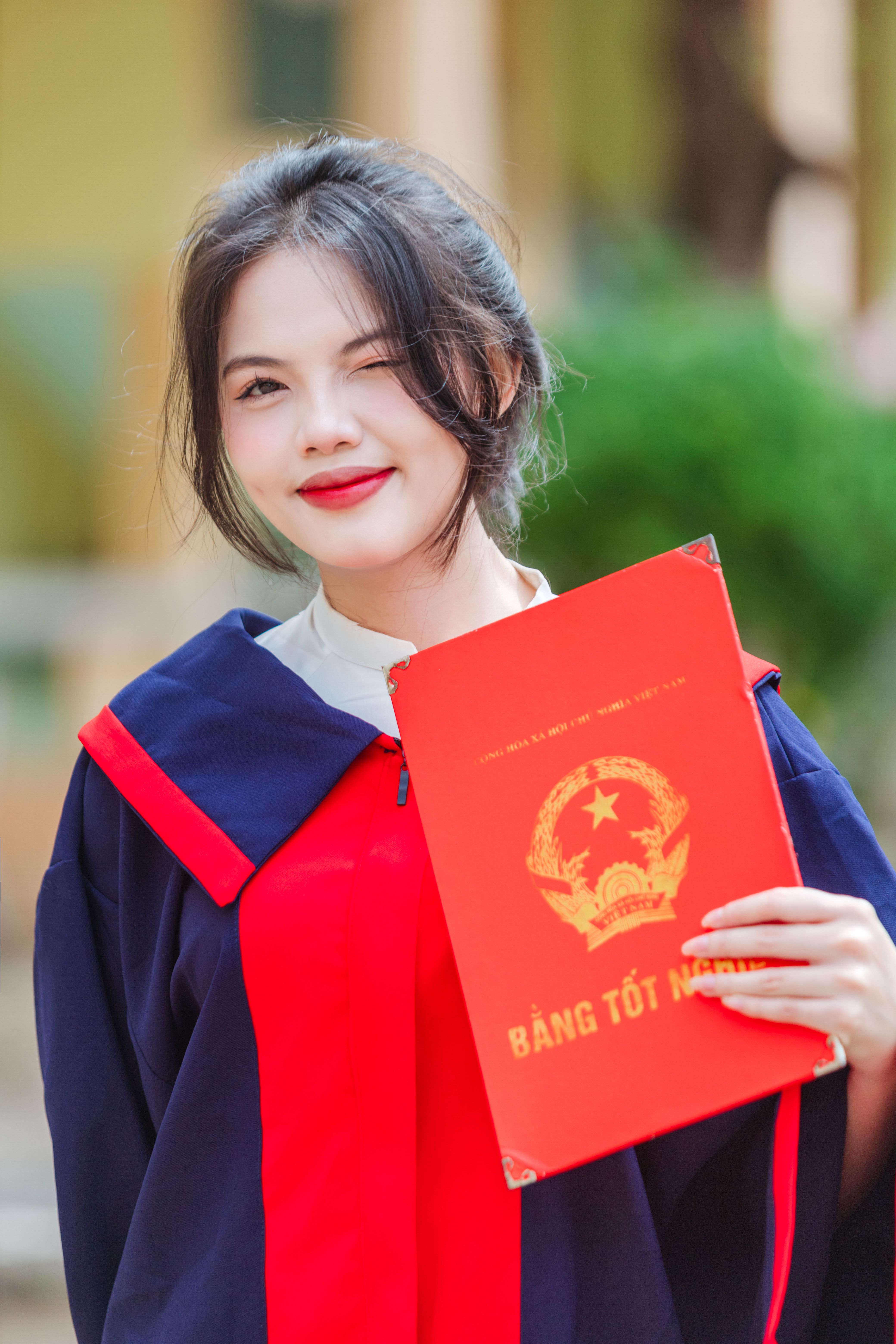 Kiểm Tra Tính Hợp Lệ Bằng Tốt Nghiệp THPT Dễ Dàng