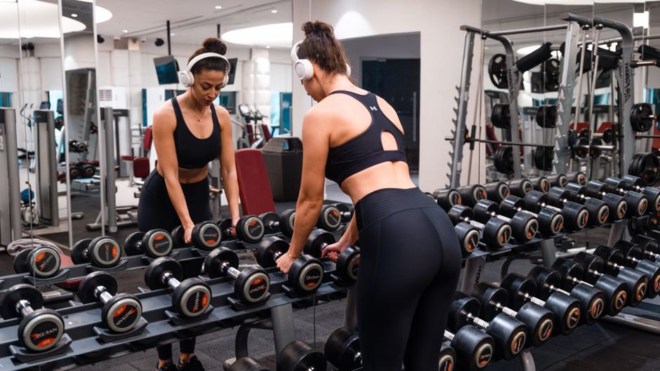 Best Fitness Mirrors & Smart Home Gym Systems 2026